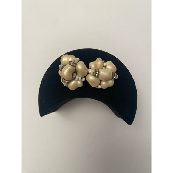 Vintage MARCELLA Clip On Earrings Pearl Rhinestones Beads Signed Silver Tone - Picture 2 of 4